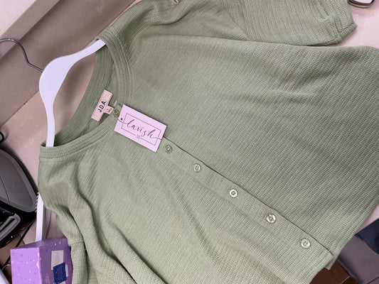 Green button up top – Lavish 31