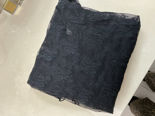 Plus size black lace top – Lavish 31