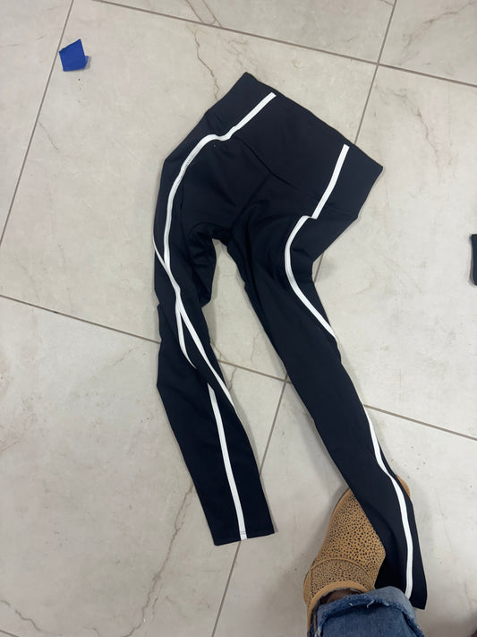 Black legging with white stripe – Lavish 31