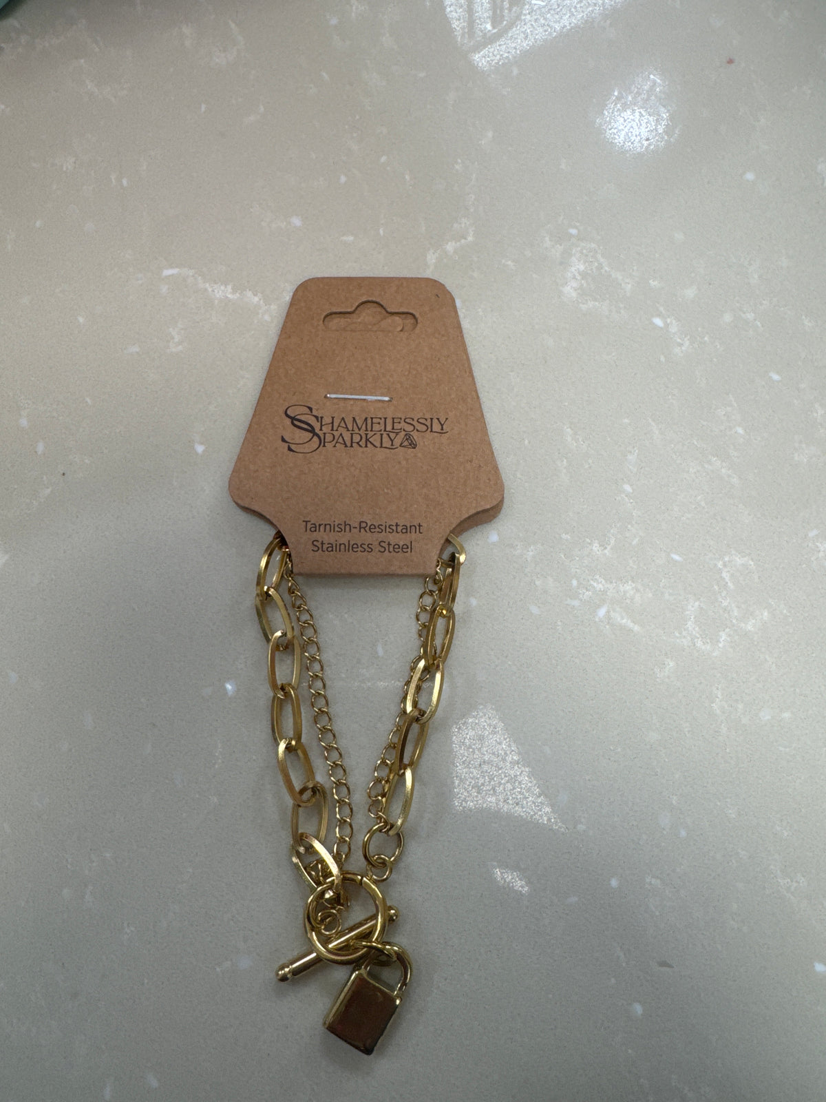 Bracelet with locket – Lavish 31