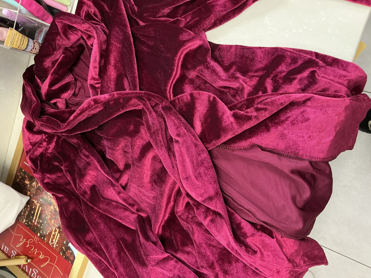 Burgundy – Lavish 31