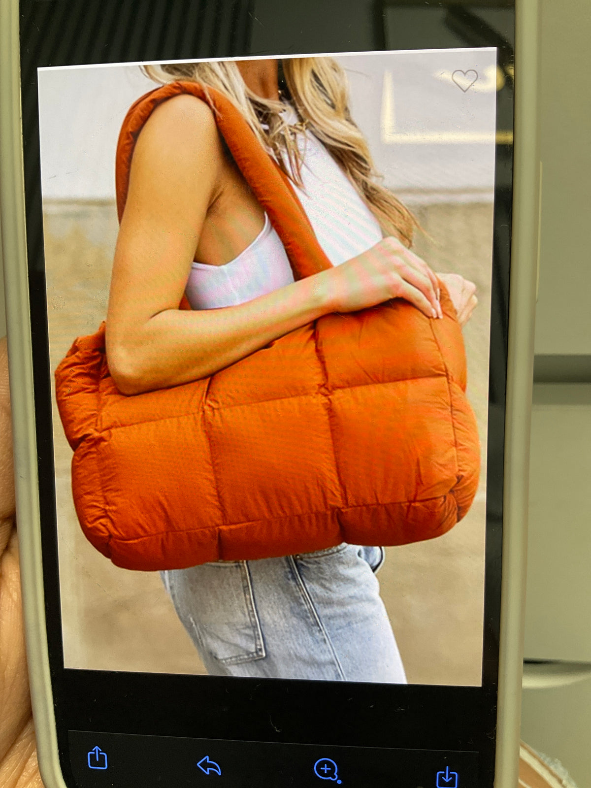 Orange puffer tote bag – Lavish 31