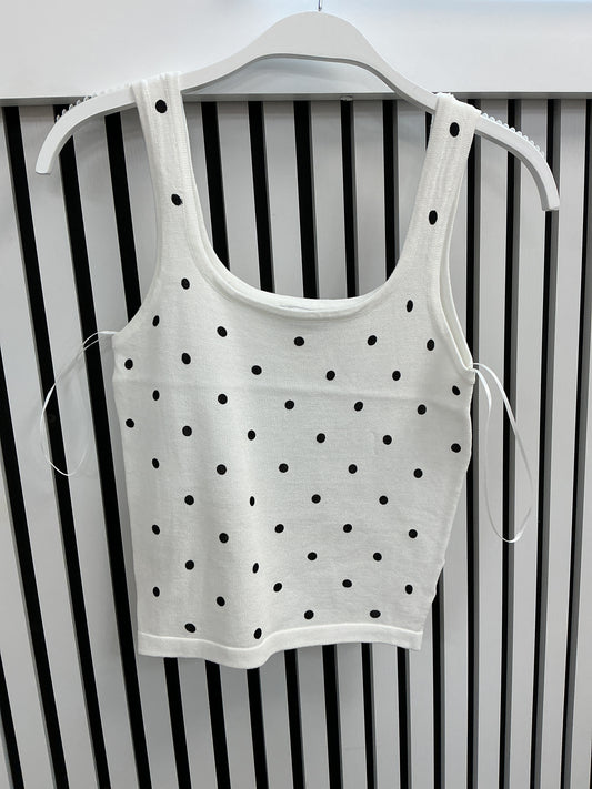 White polkadot tank – Lavish 31