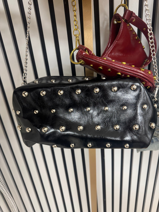 Black studded leather purse – Lavish 31