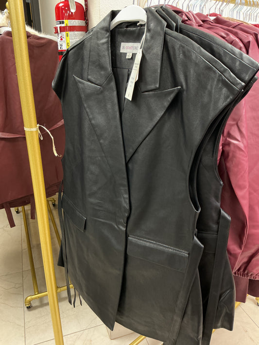 Long black leather vest – Lavish 31