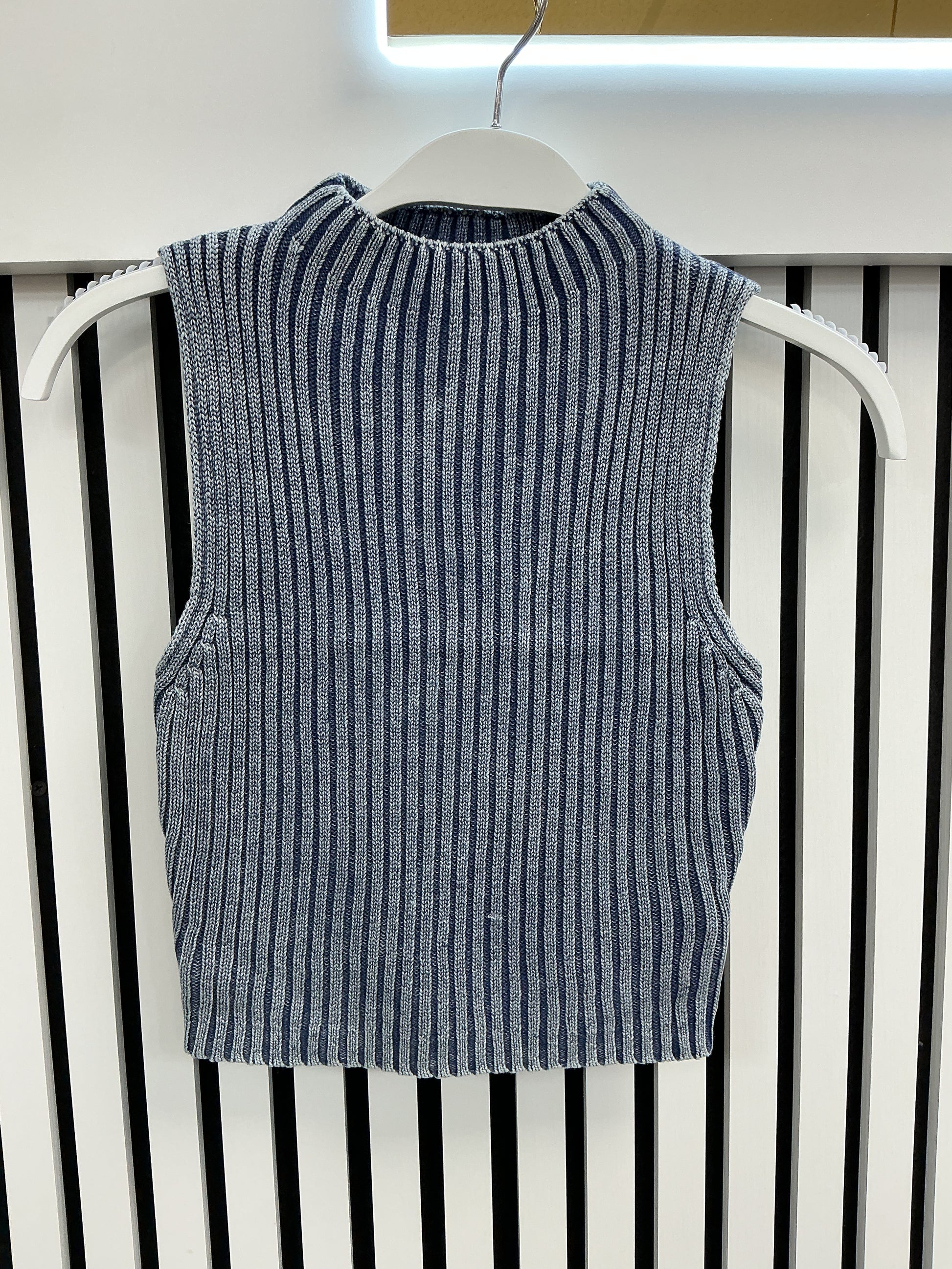 Denim ribbed mock neck top – Lavish 31