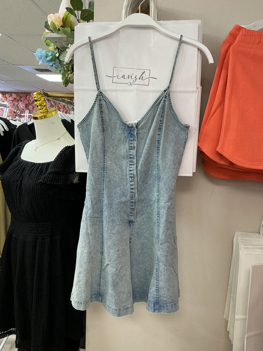 Denim romper with buttons – Lavish 31