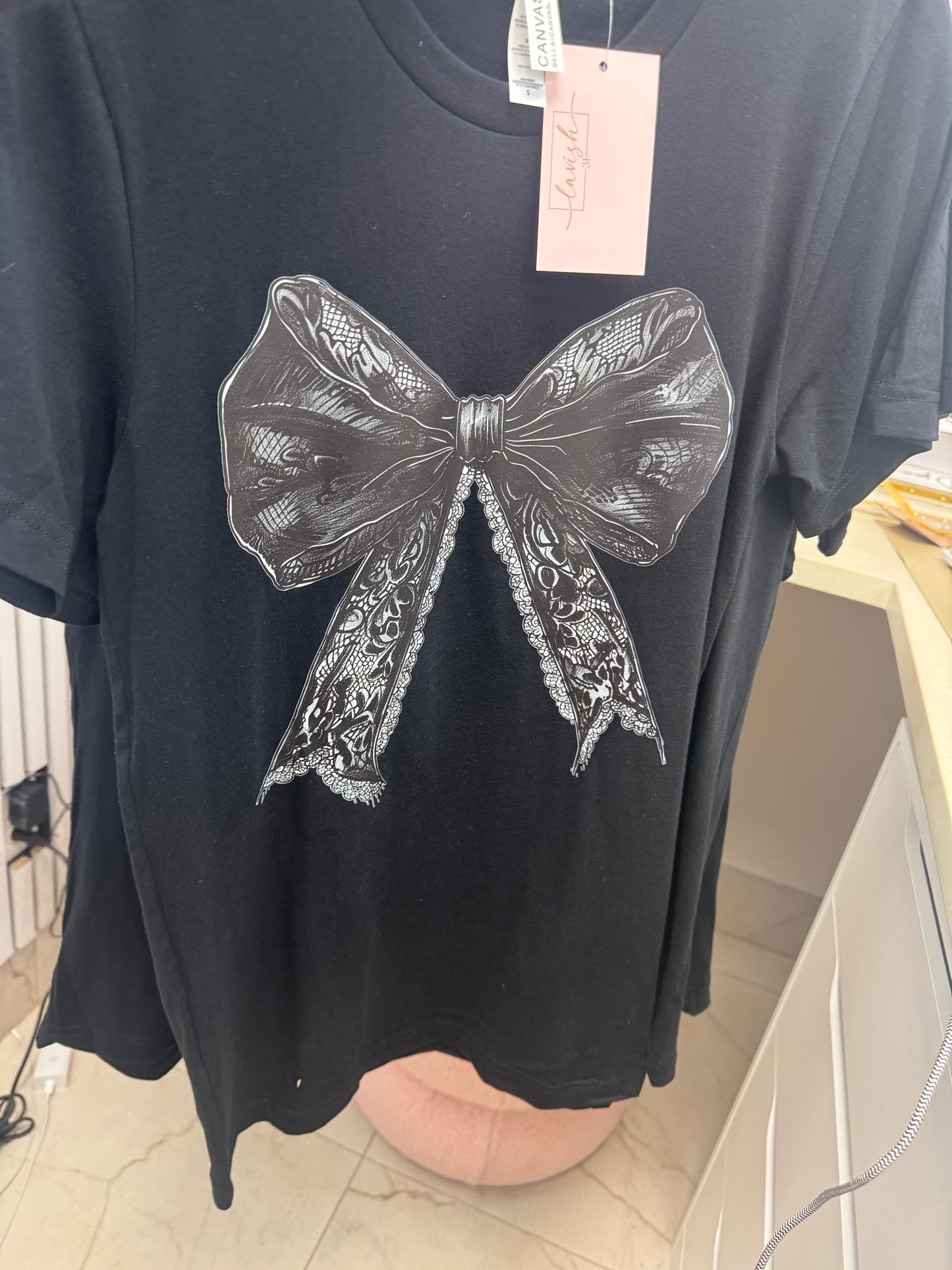 Black tee with black bow – Lavish 31