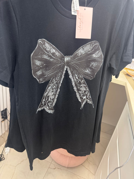 Black tee with black bow – Lavish 31