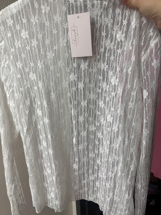 White floral lace top – Lavish 31