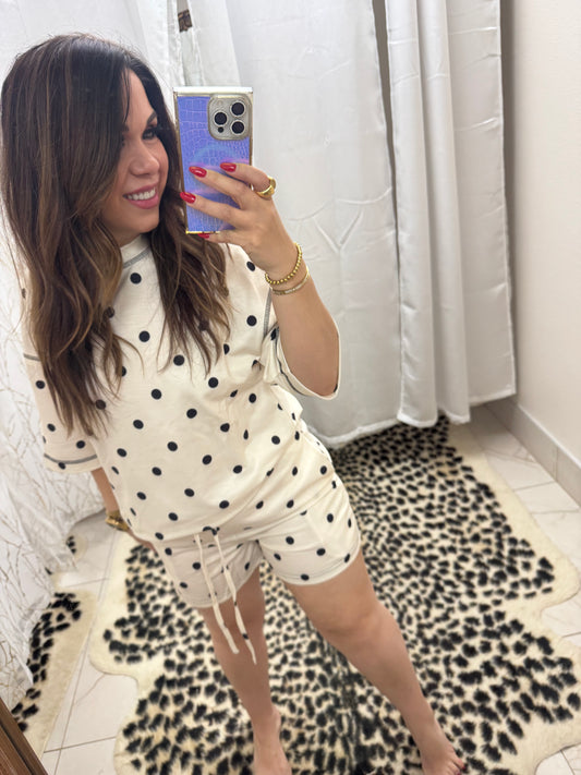 Off white polka dot shorts – Lavish 31
