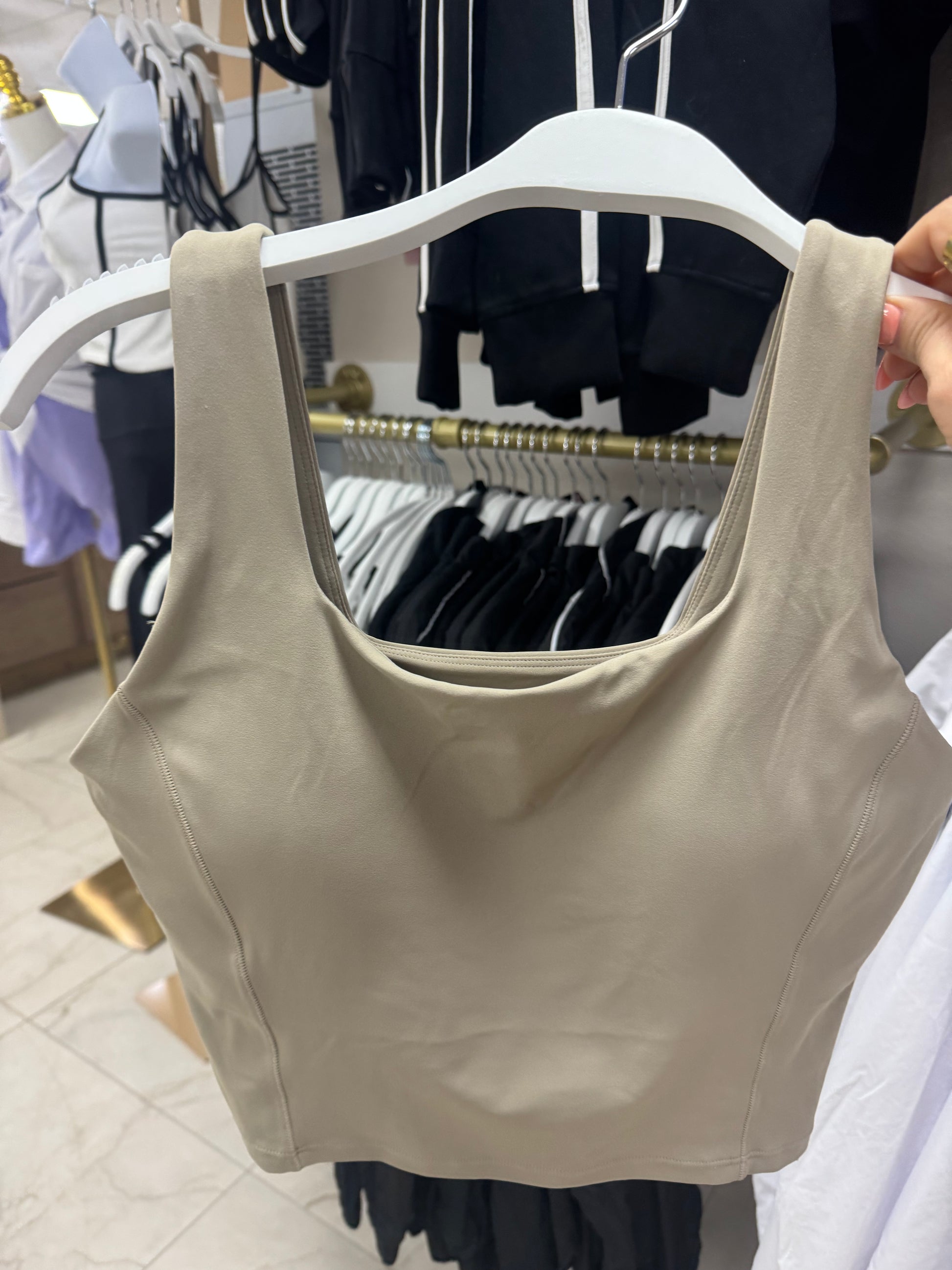 Khaki workout tank inspira – Lavish 31
