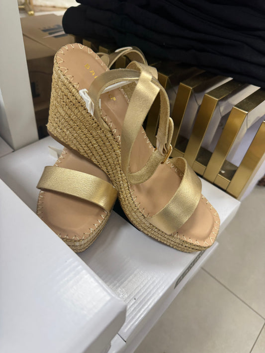 LA shoe king gold – Lavish 31