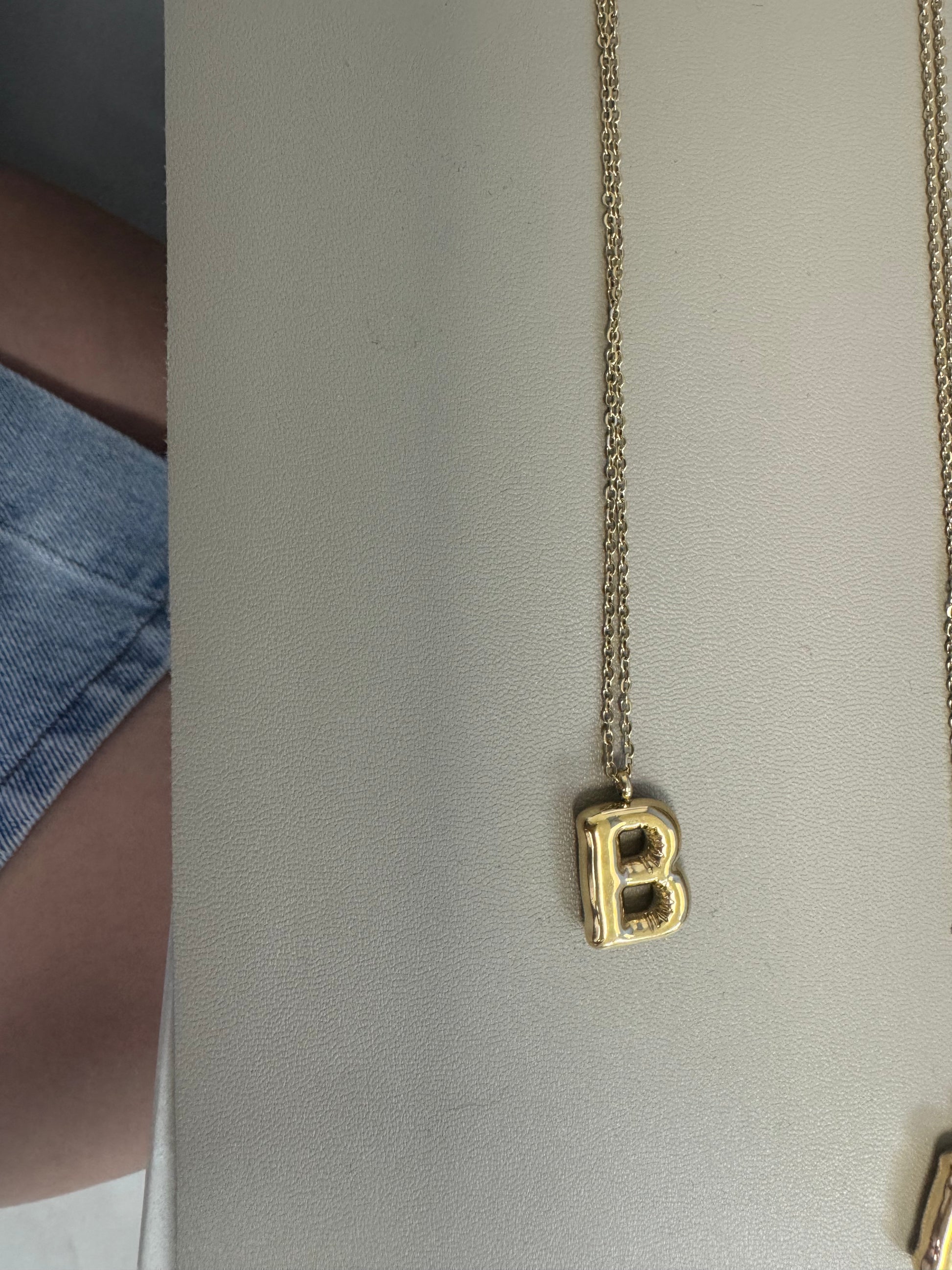 Mia B necklace – Lavish 31