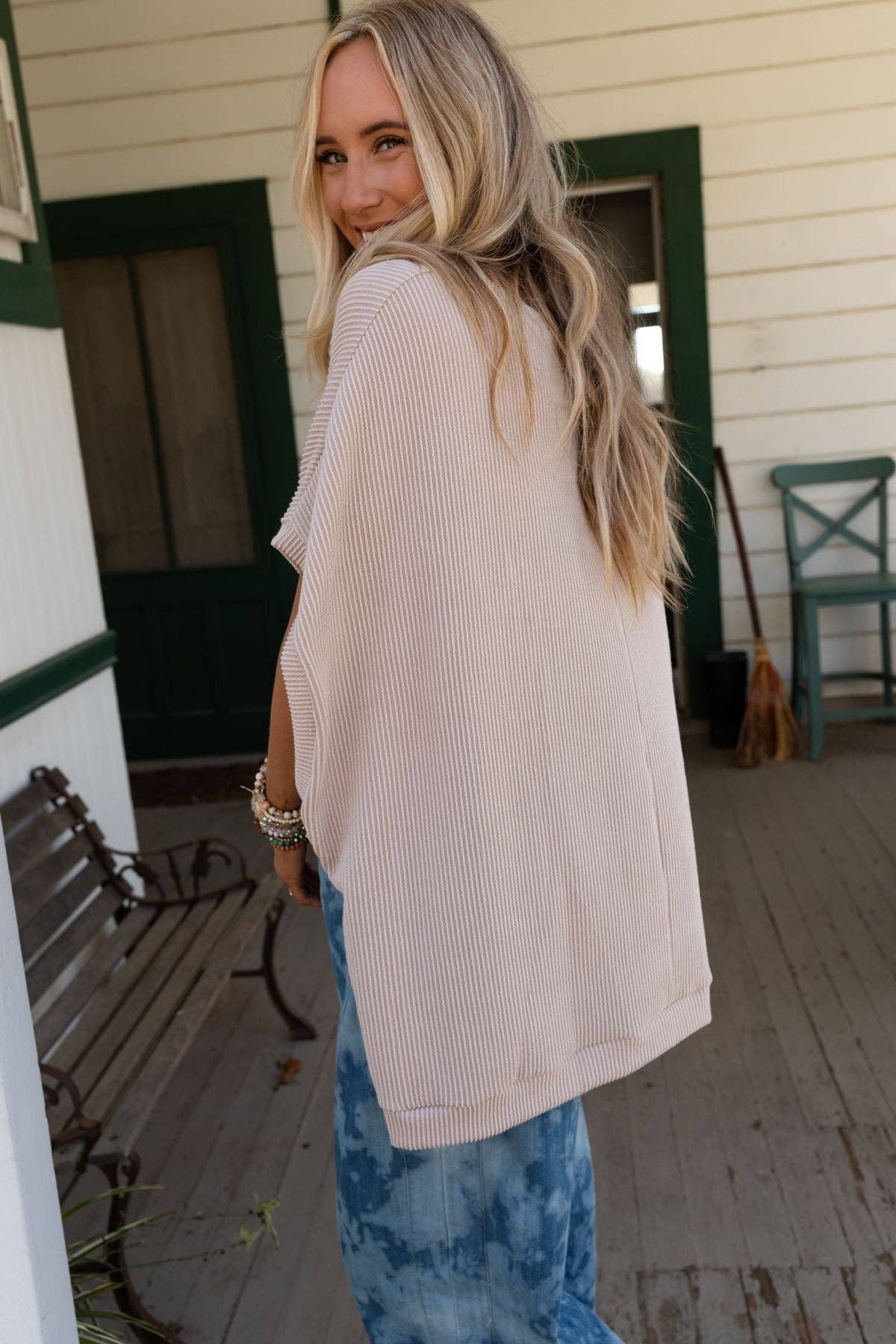 Beige short sleeve flowy top – Lavish 31 (view 3)