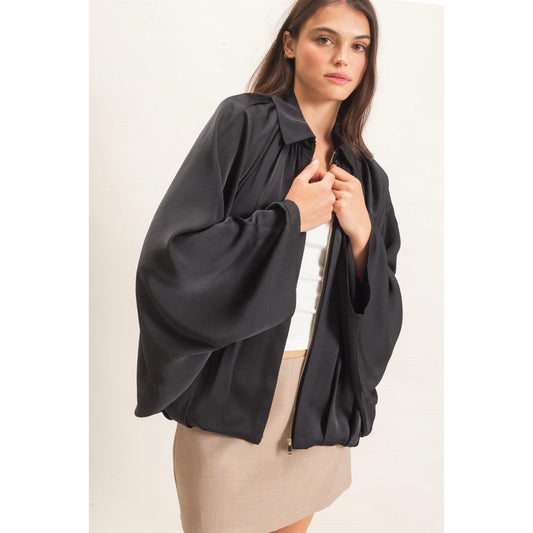 Black bat wing jacket with a gold zipper – Lavish 31