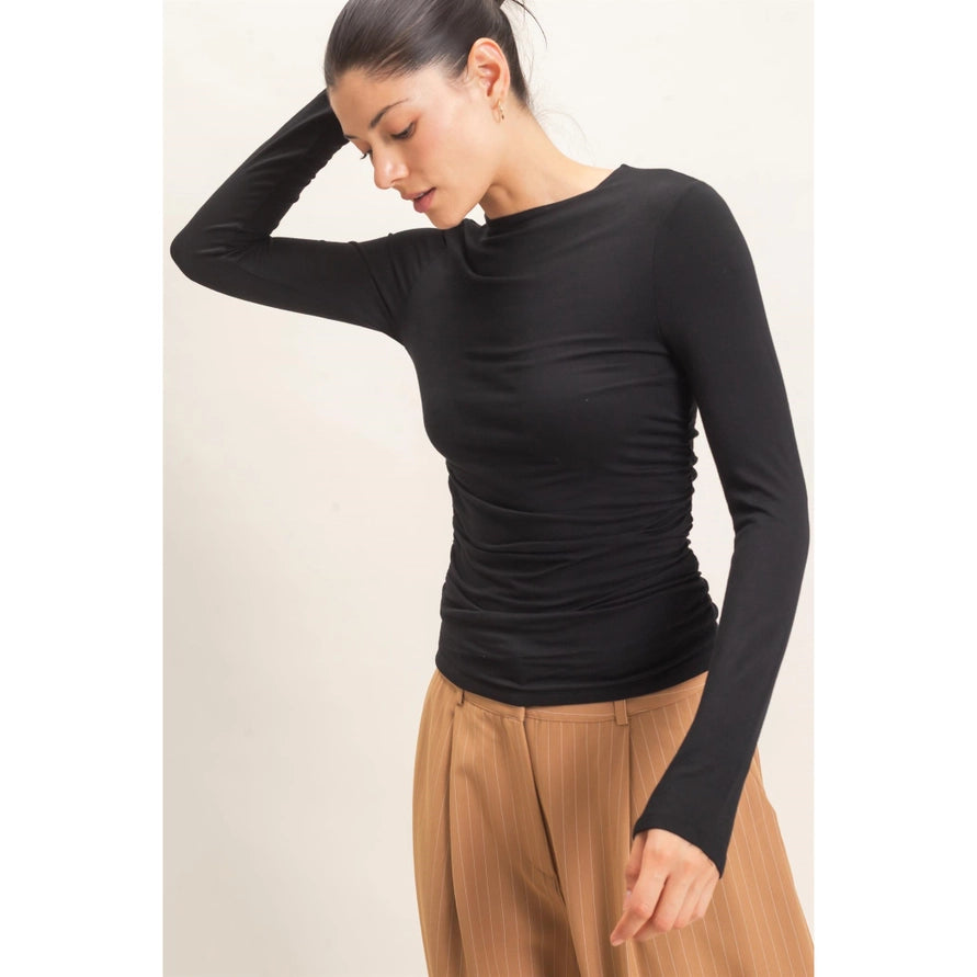 Black long sleeve top with rouching on the sides – Lavish 31