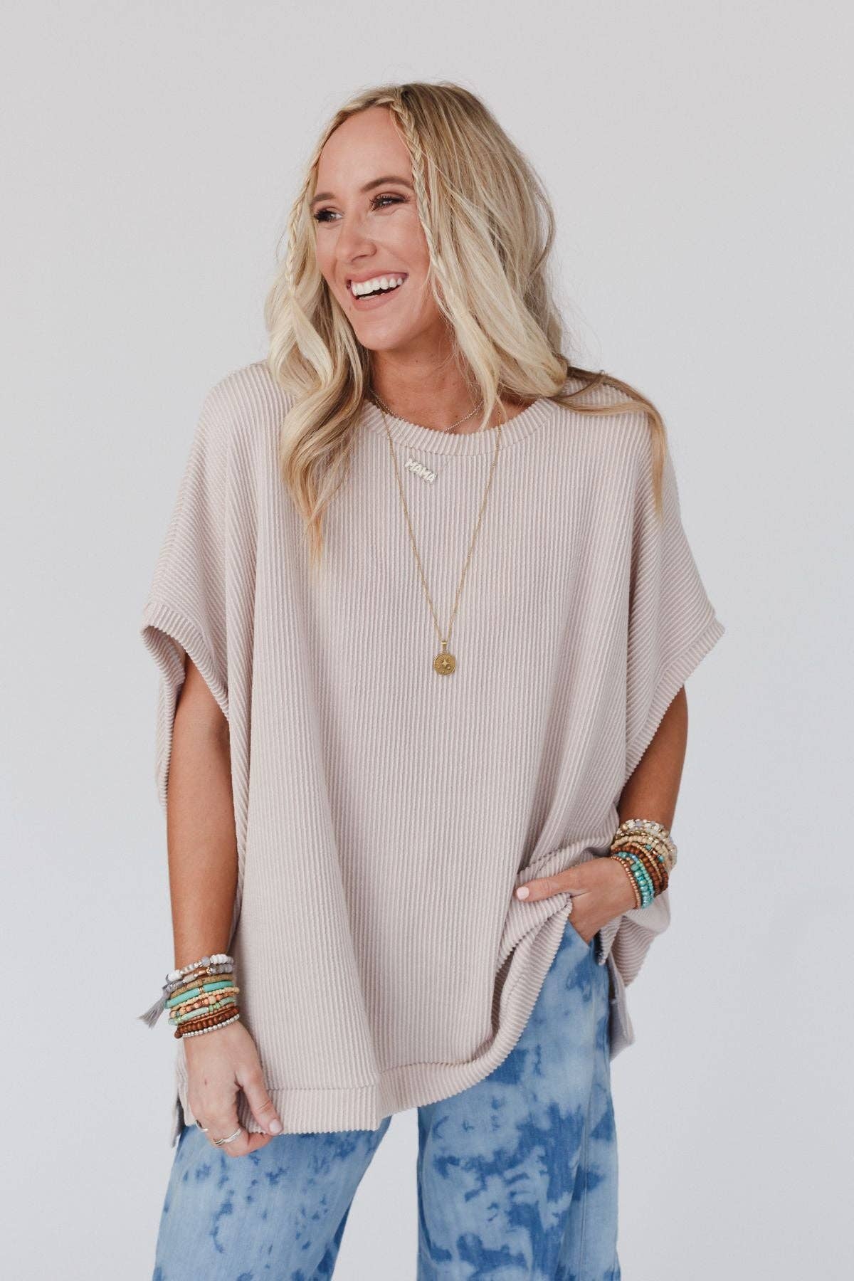 Beige short sleeve flowy top – Lavish 31