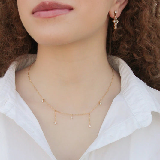 Chained diamond necklace