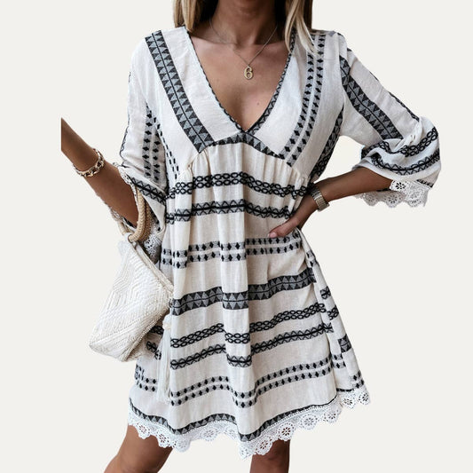 Perfect Boho-Style Printed V-Neck Crochet Lace Mini Dress: BLACK and white – Lavish 31