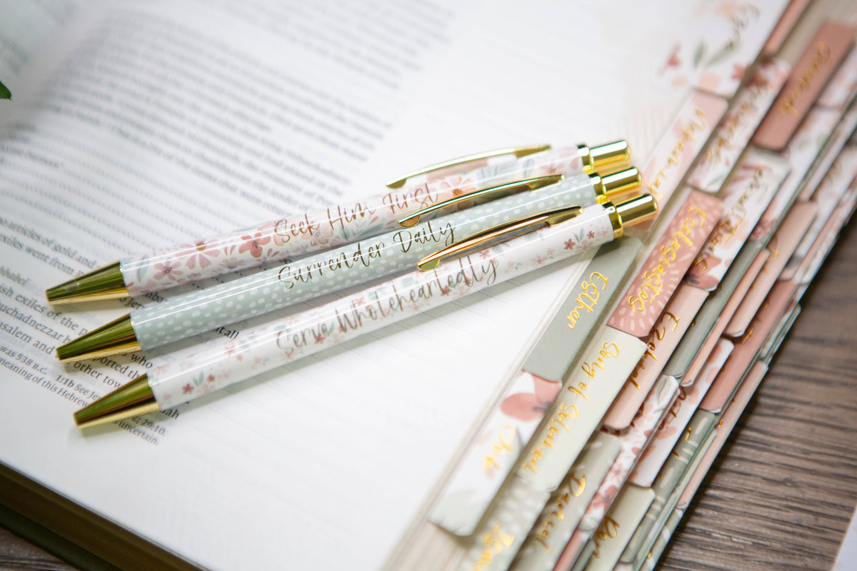 Floral Christian pens – Lavish 31 (view 2)