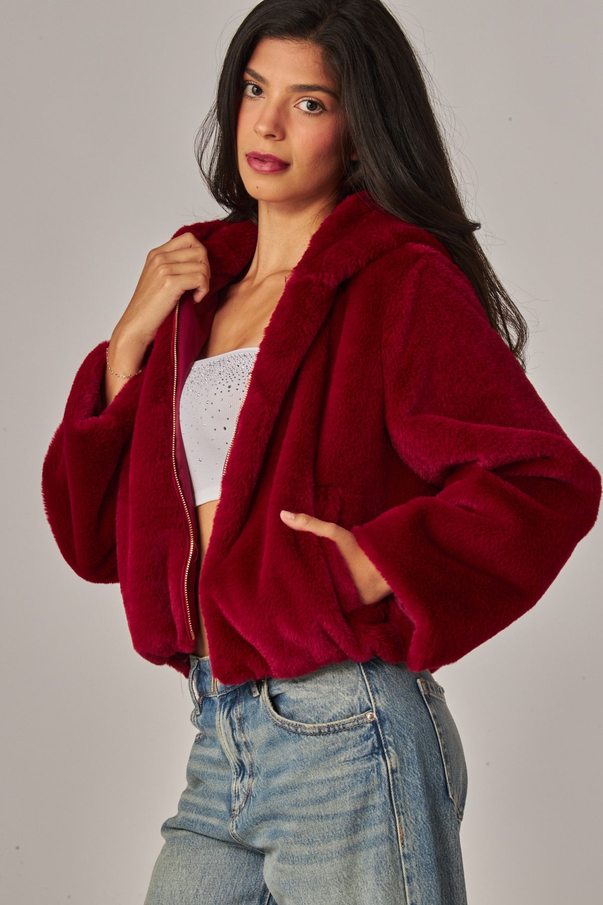Burgundy fuzzy hooded jacket – Lavish 31