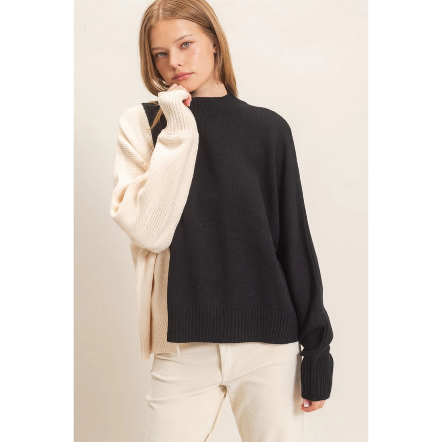 Two toned black and white sweater – Lavish 31